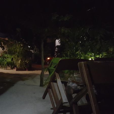 Отель Maafushi View Экстерьер фото