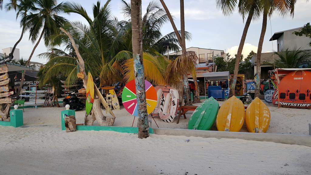 Отель Maafushi View Экстерьер фото