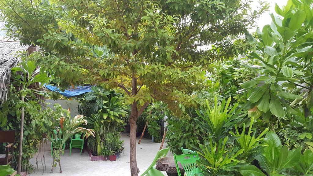 Отель Maafushi View Экстерьер фото